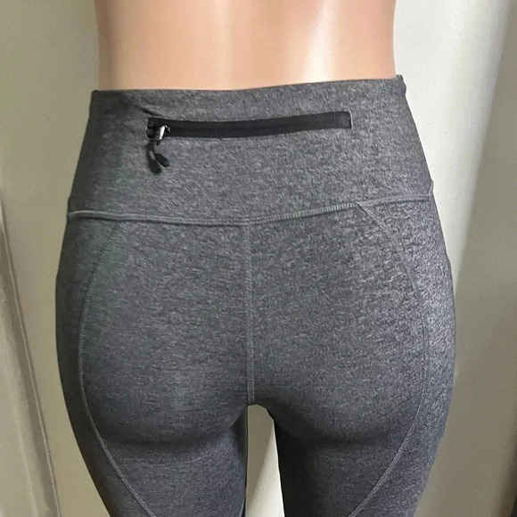 LULULEMON ATHLETICA Soulcycle Women’s Gray Leggings - Picture 9 of 15